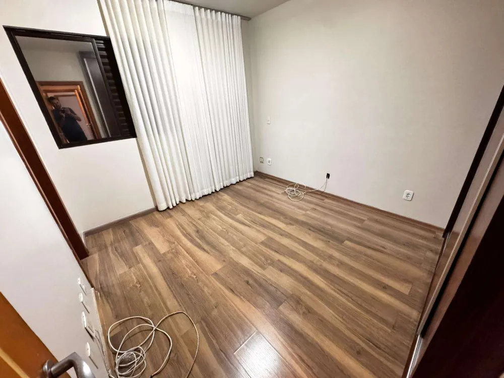 Apartamento, 3 quartos, 94 m² - Foto 2