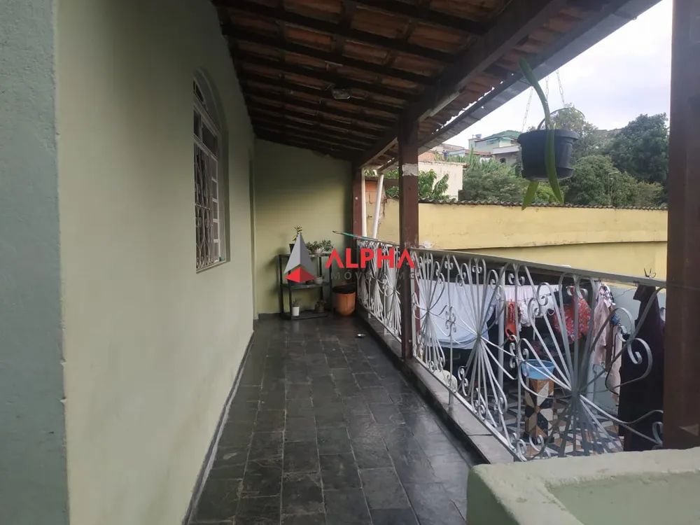 Casa, 3 quartos, 405 m² - Foto 1