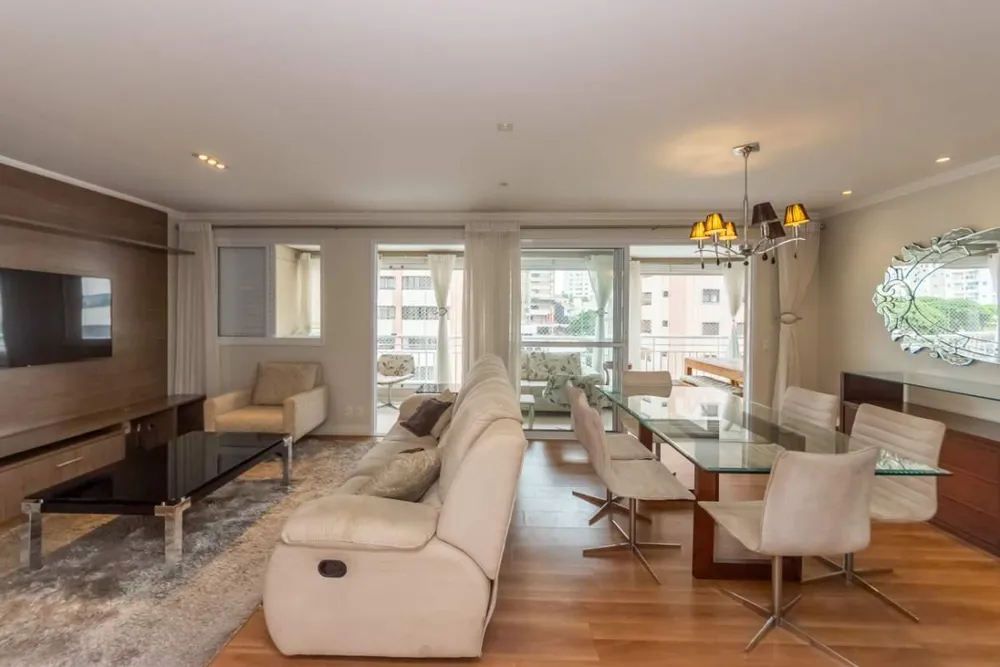 Apartamento, 3 quartos, 2073 m² - Foto 1