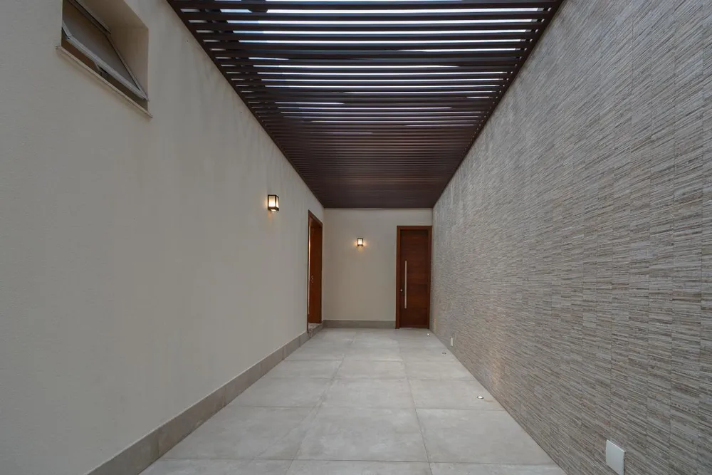 Casa, 3 quartos, 675 m² - Foto 1