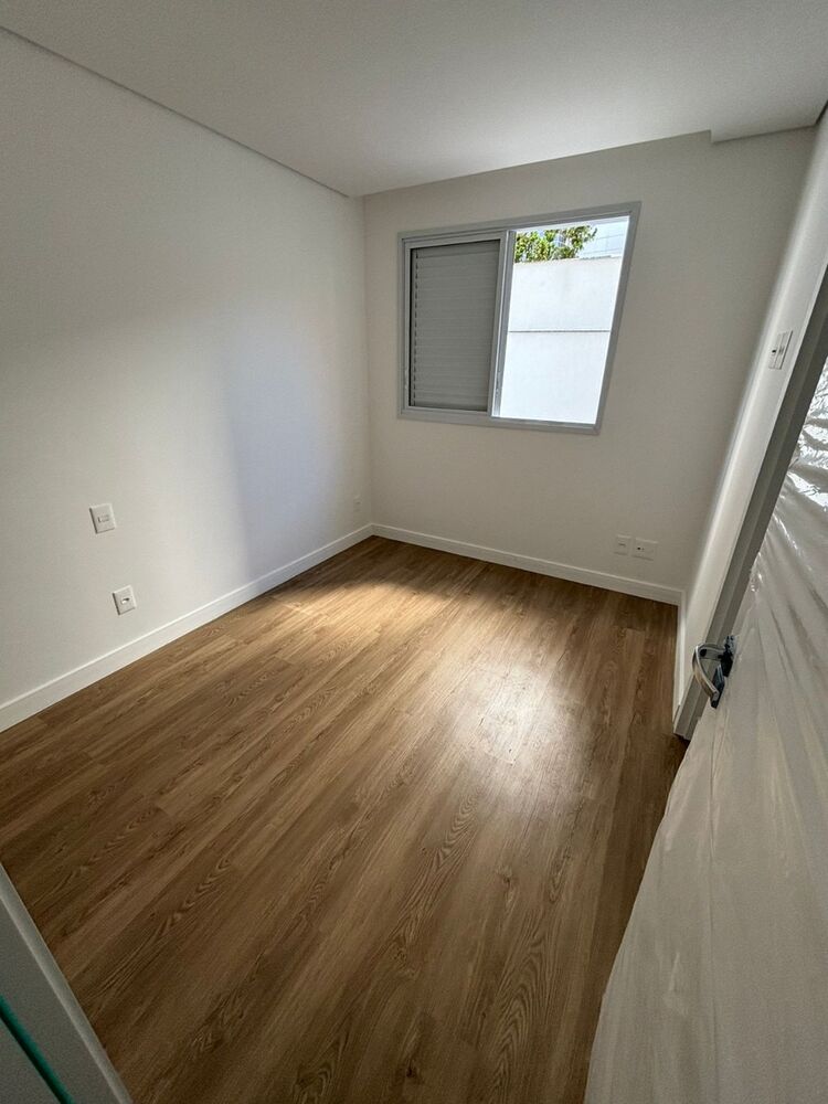 Apartamento à venda com 3 quartos, 152m² - Foto 11