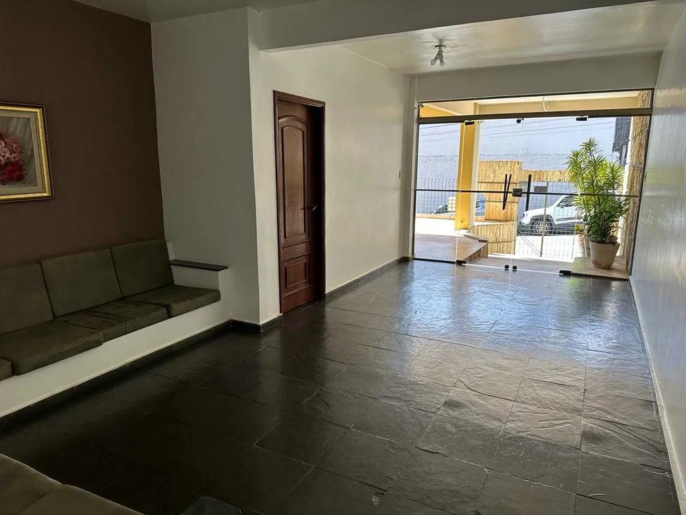 Apartamento, 3 quartos, 129 m² - Foto 2