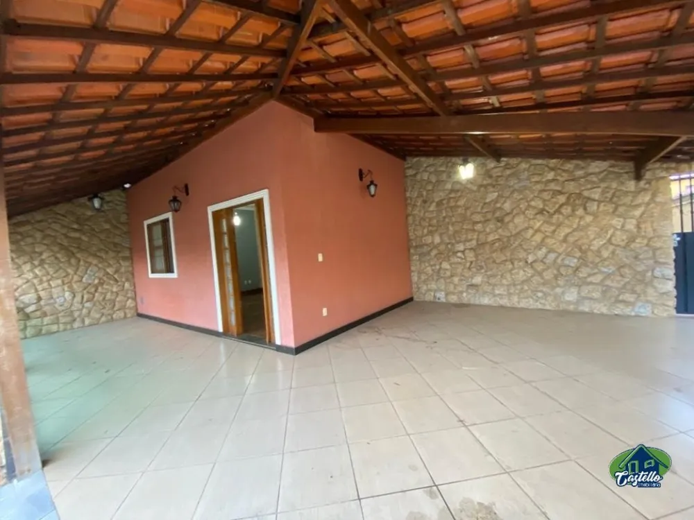 Casa, 4 quartos, 281 m² - Foto 2