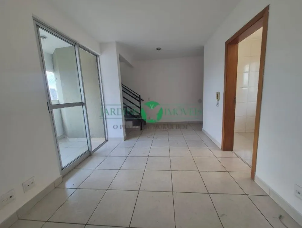 Apartamento, 3 quartos, 230 m² - Foto 2
