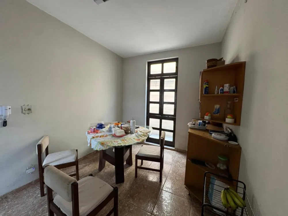 Casa, 3 quartos, 237 m² - Foto 9