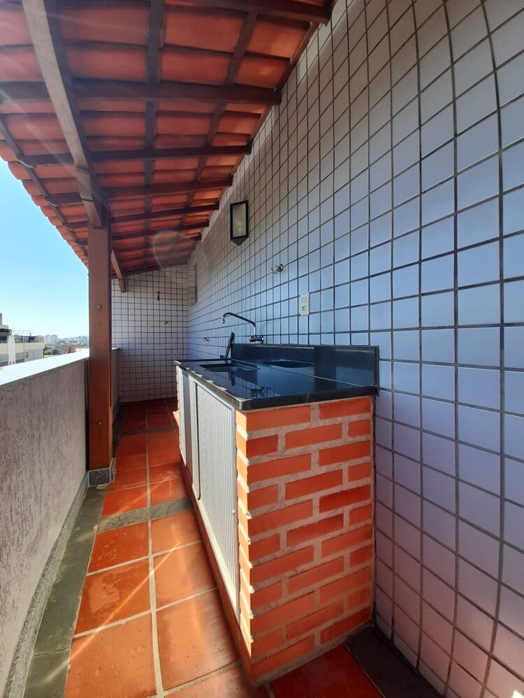 Cobertura à venda com 4 quartos, 215m² - Foto 11