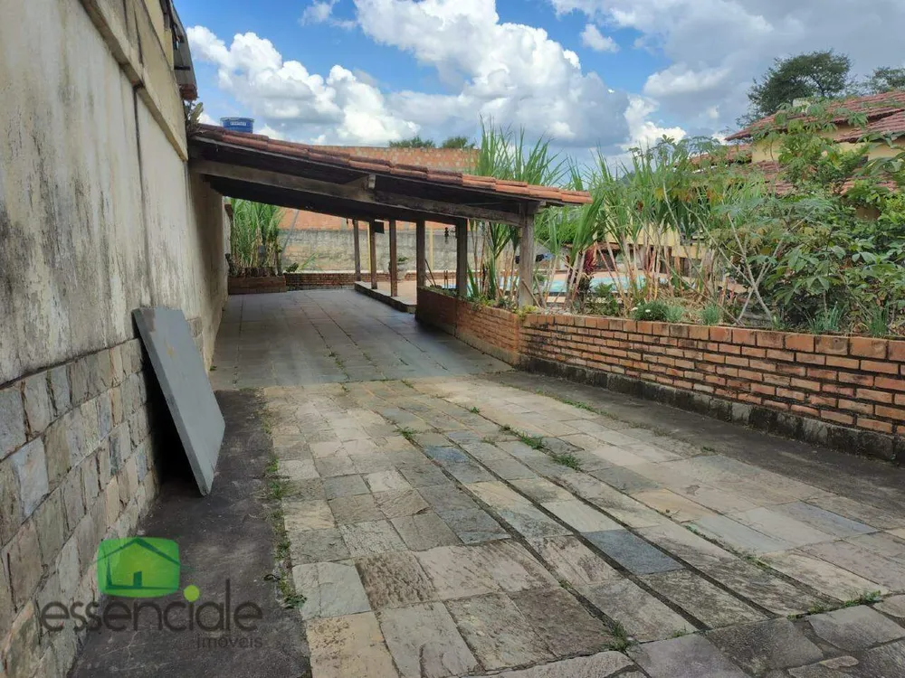 Chácara, 3 quartos, 804 m² - Foto 9