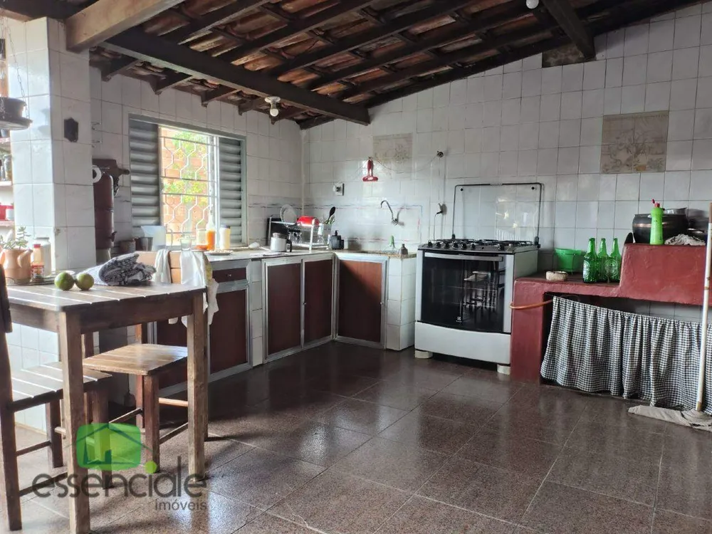 Chácara, 3 quartos, 804 m² - Foto 9