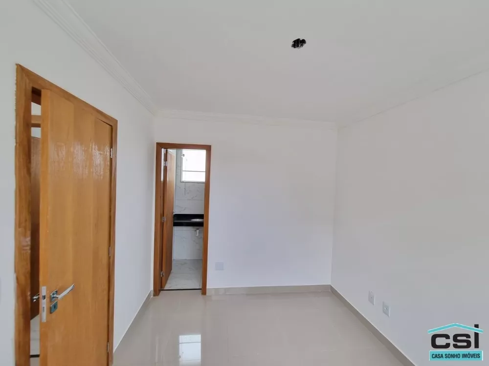 Casa à venda com 3 quartos, 90m² - Foto 3