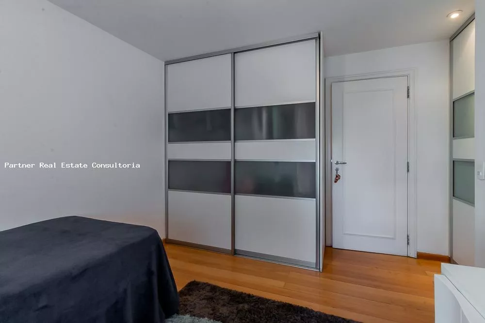 Apartamento à venda com 4 quartos, 202m² - Foto 7