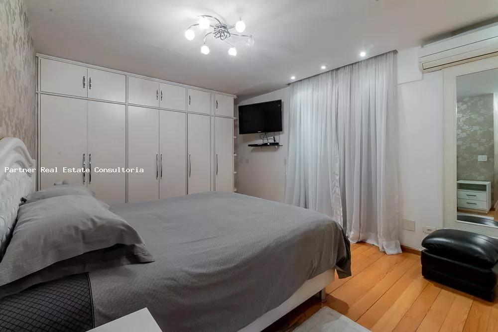 Apartamento à venda com 4 quartos, 202m² - Foto 10