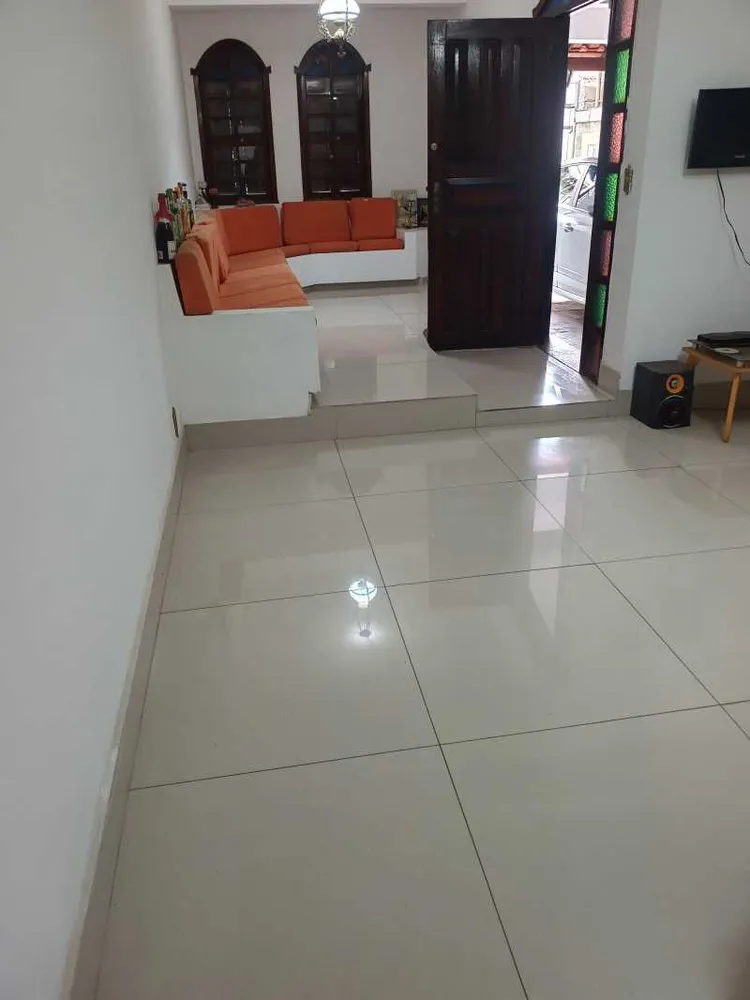 Casa, 4 quartos, 240 m² - Foto 18