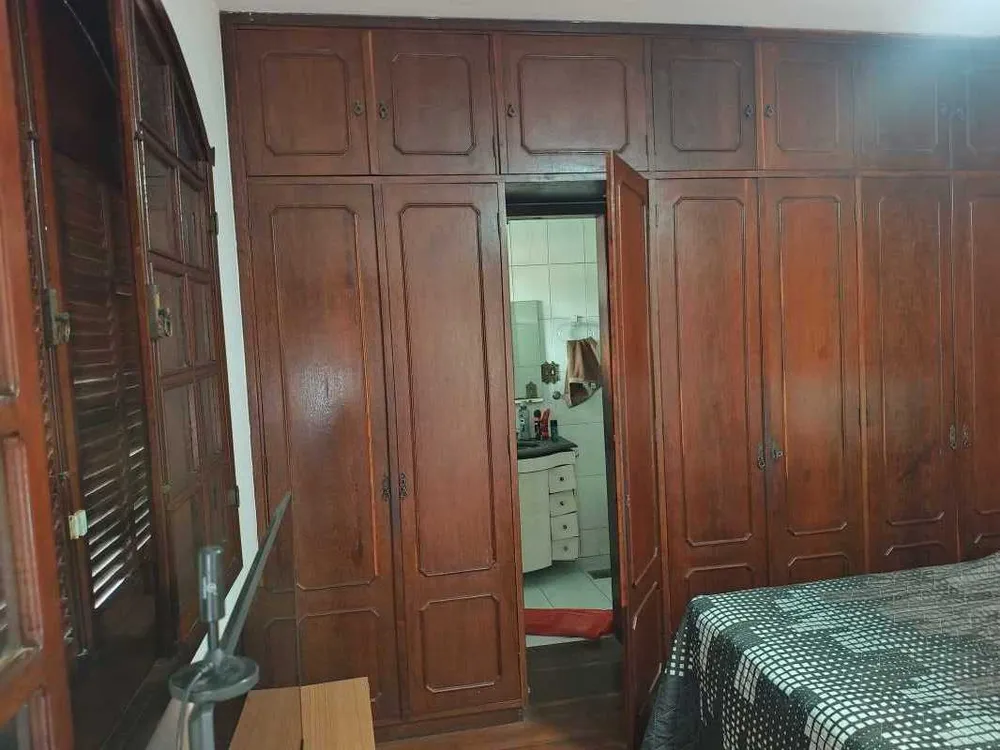 Casa, 4 quartos, 240 m² - Foto 17