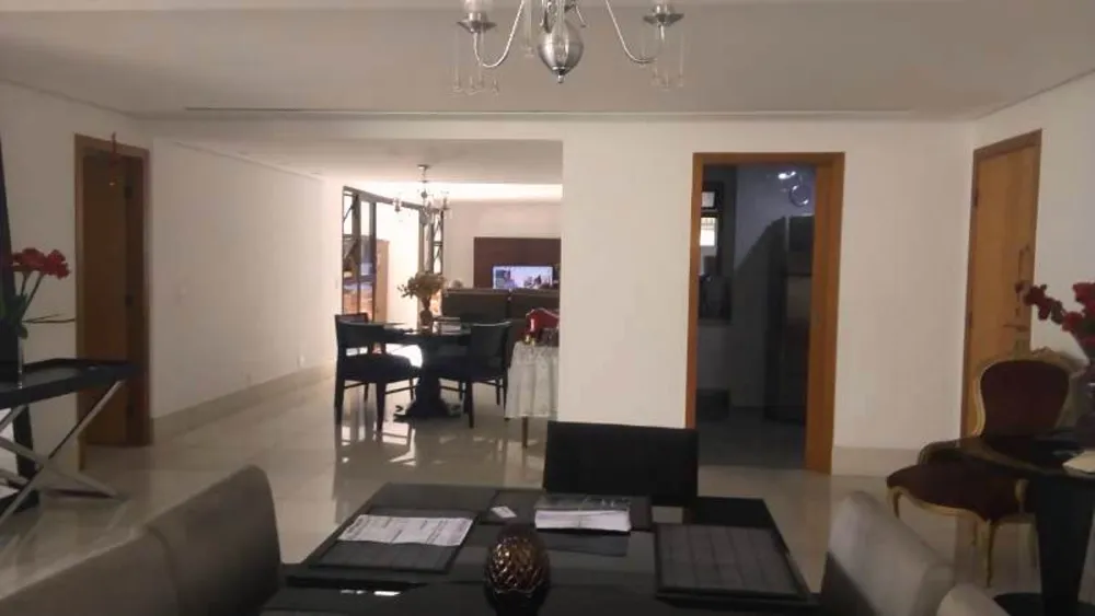 Apartamento, 4 quartos, 340 m² - Foto 1