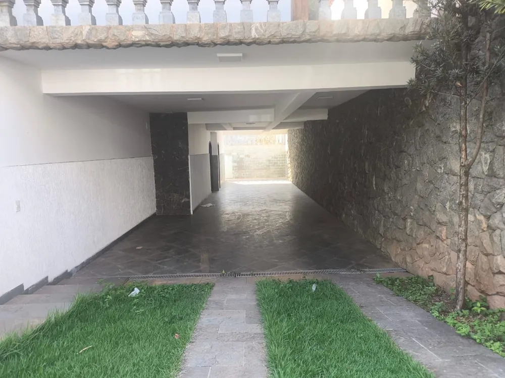 Casa, 4 quartos, 263 m² - Foto 3