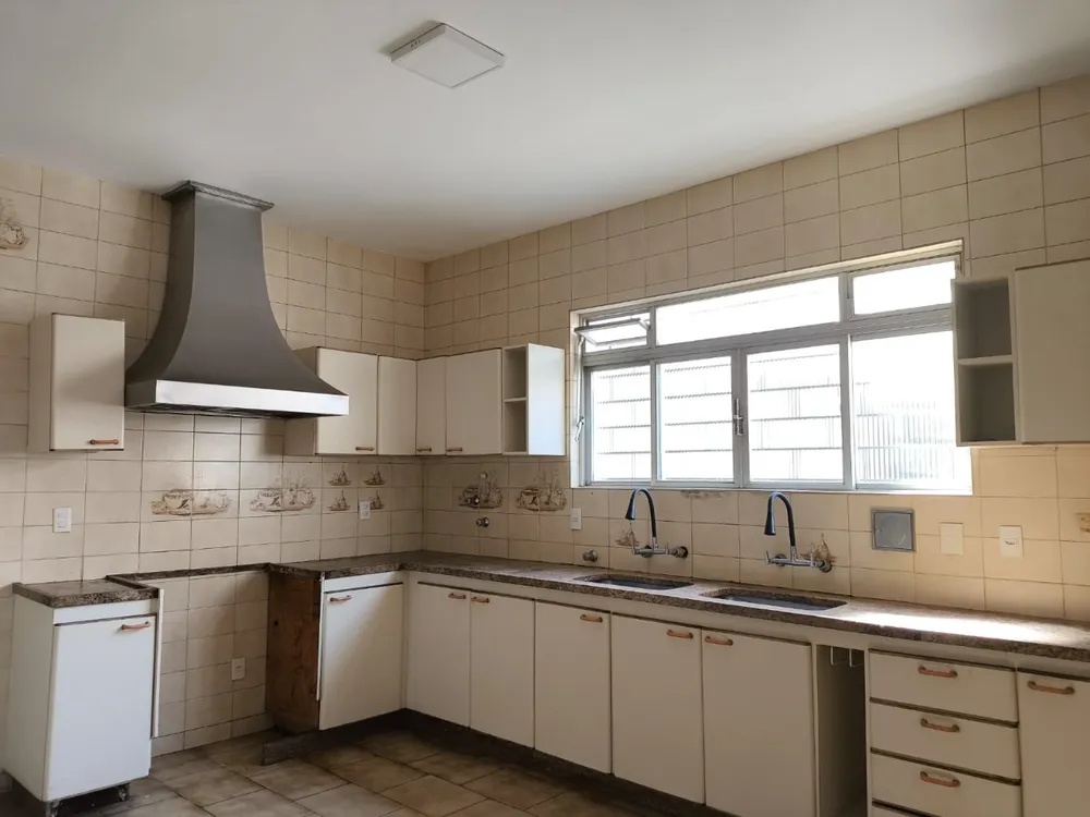 Casa, 4 quartos, 263 m² - Foto 7