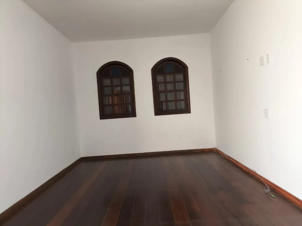 Casa, 4 quartos, 263 m² - Foto 10