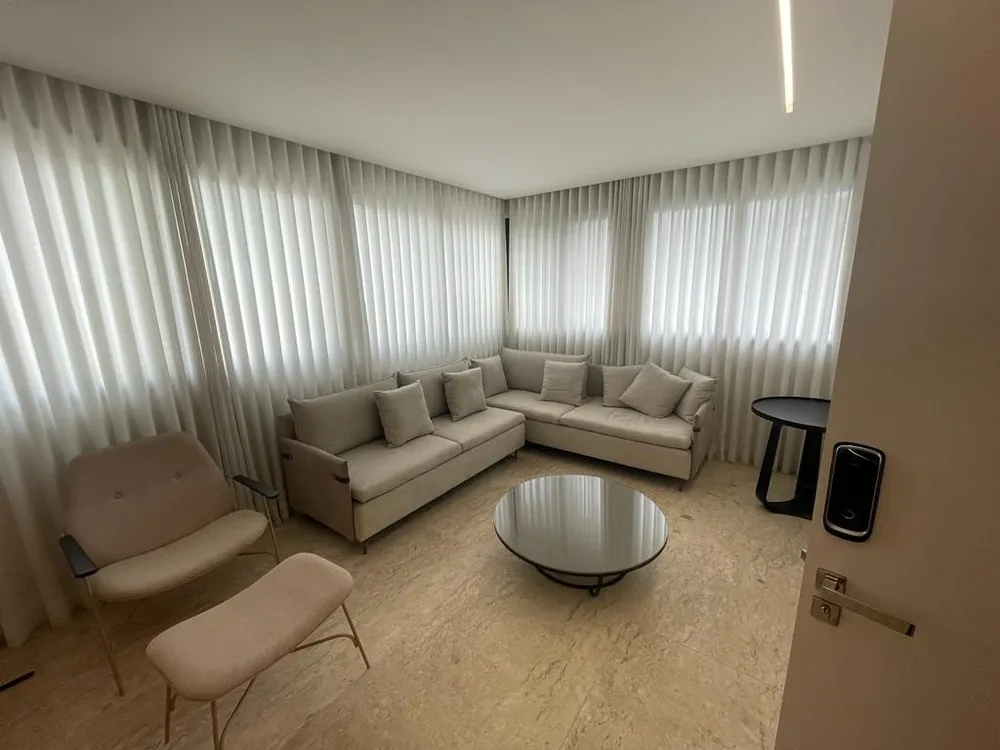 Apartamento, 4 quartos, 205 m² - Foto 1