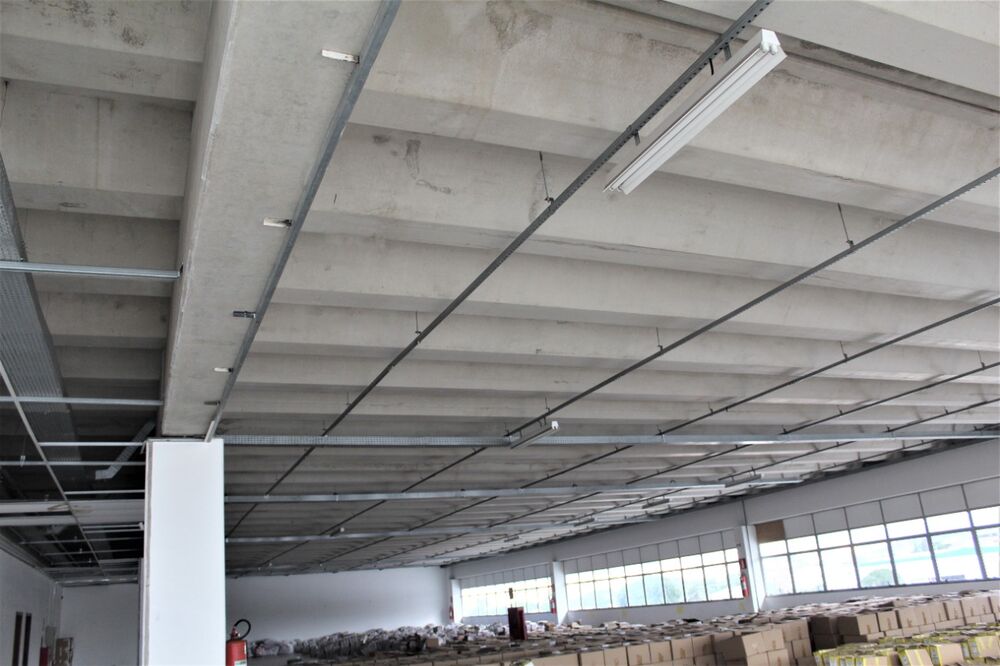 Loja-Salão para alugar, 1500m² - Foto 6