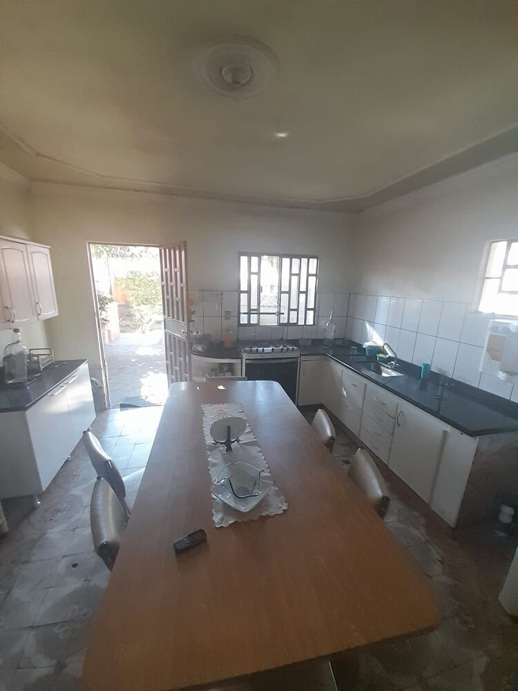 Casa à venda com 3 quartos - Foto 4