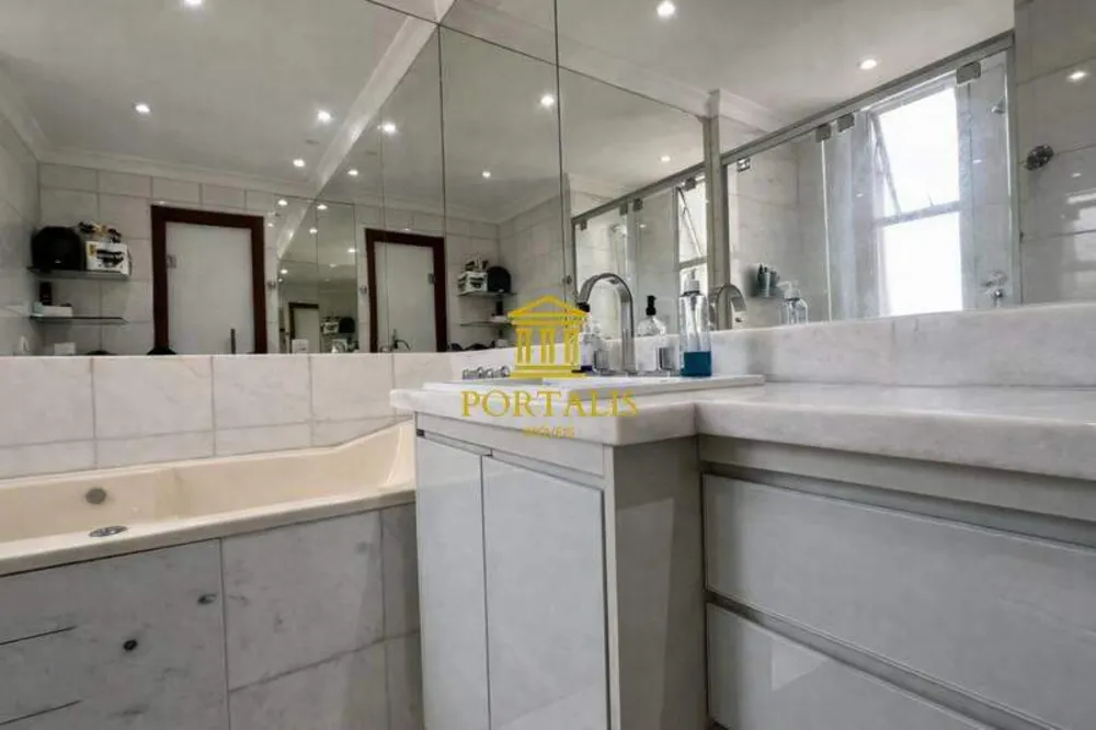 Cobertura, 4 quartos, 225 m² - Foto 6