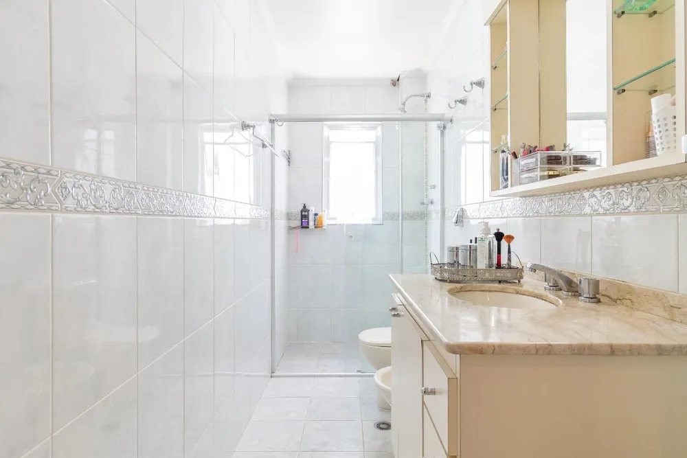 Apartamento, 3 quartos, 145 m² - Foto 2