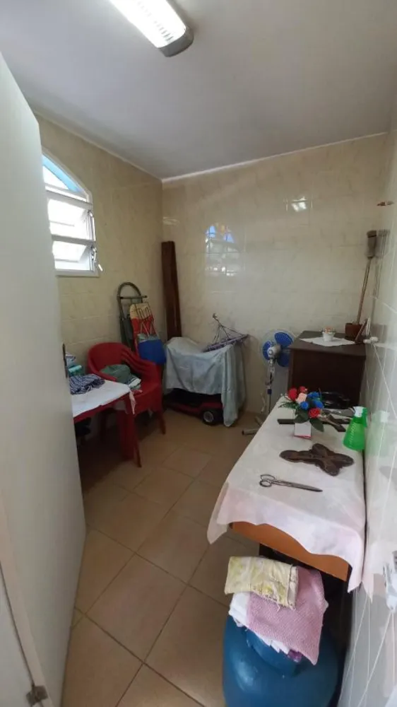 Casa, 3 quartos, 240 m² - Foto 14