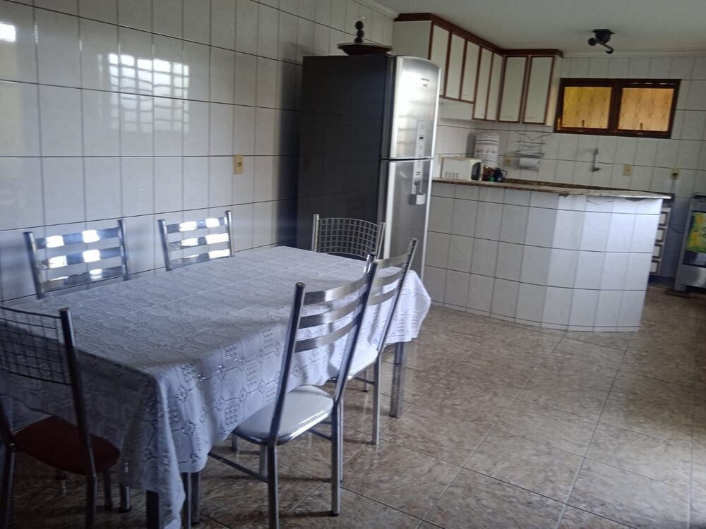 Casa à venda com 3 quartos, 132m² - Foto 4