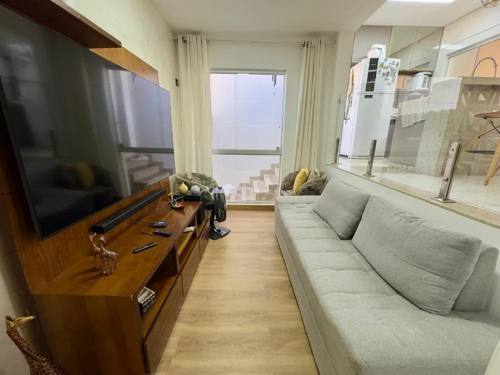 Casa, 3 quartos, 180 m² - Foto 1