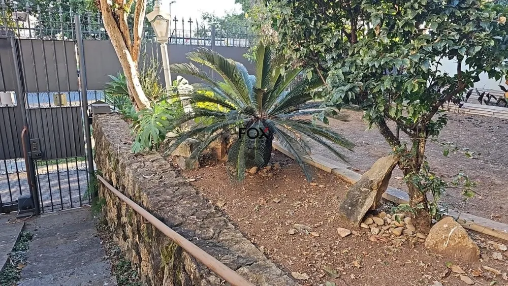 Casa, 5 quartos, 350 m² - Foto 1