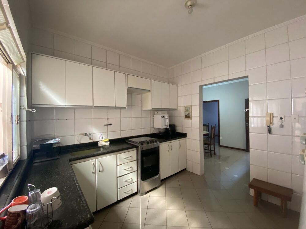 Casa à venda com 3 quartos, 162m² - Foto 6