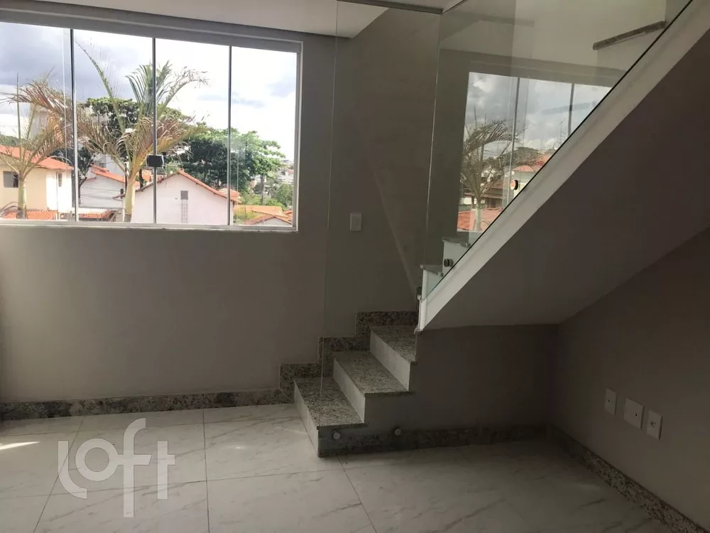 Apartamento à venda com 3 quartos, 118m² - Foto 2