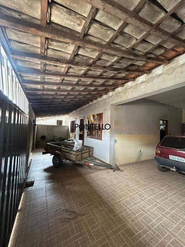 Casa, 4 quartos, 142 m² - Foto 2