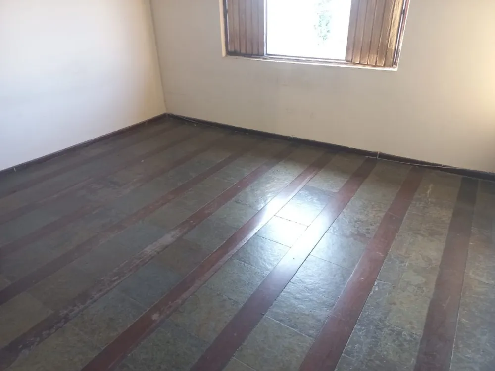 Casa, 4 quartos, 223 m² - Foto 4