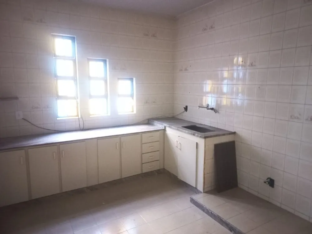 Casa, 4 quartos, 223 m² - Foto 4