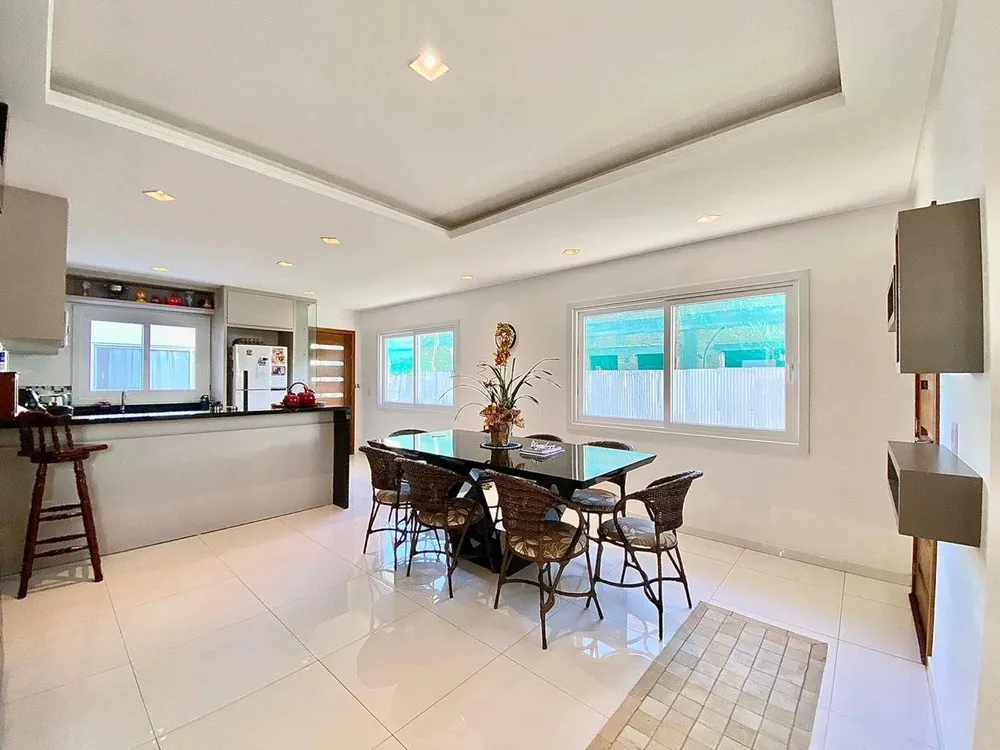 Casa, 3 quartos, 200 m² - Foto 4