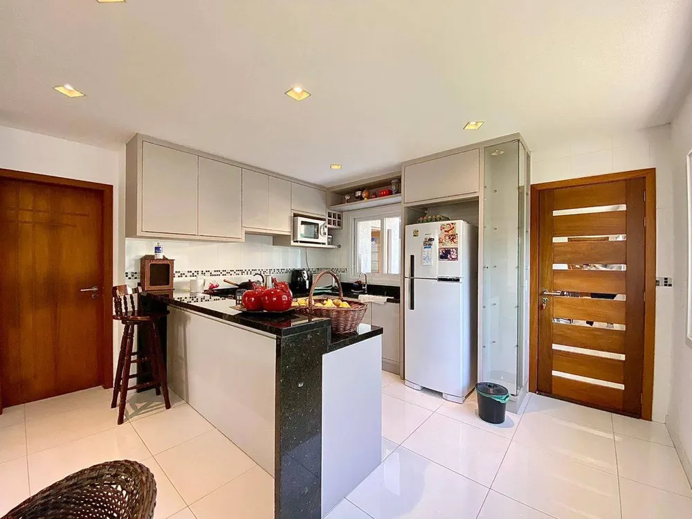 Casa, 3 quartos, 200 m² - Foto 12