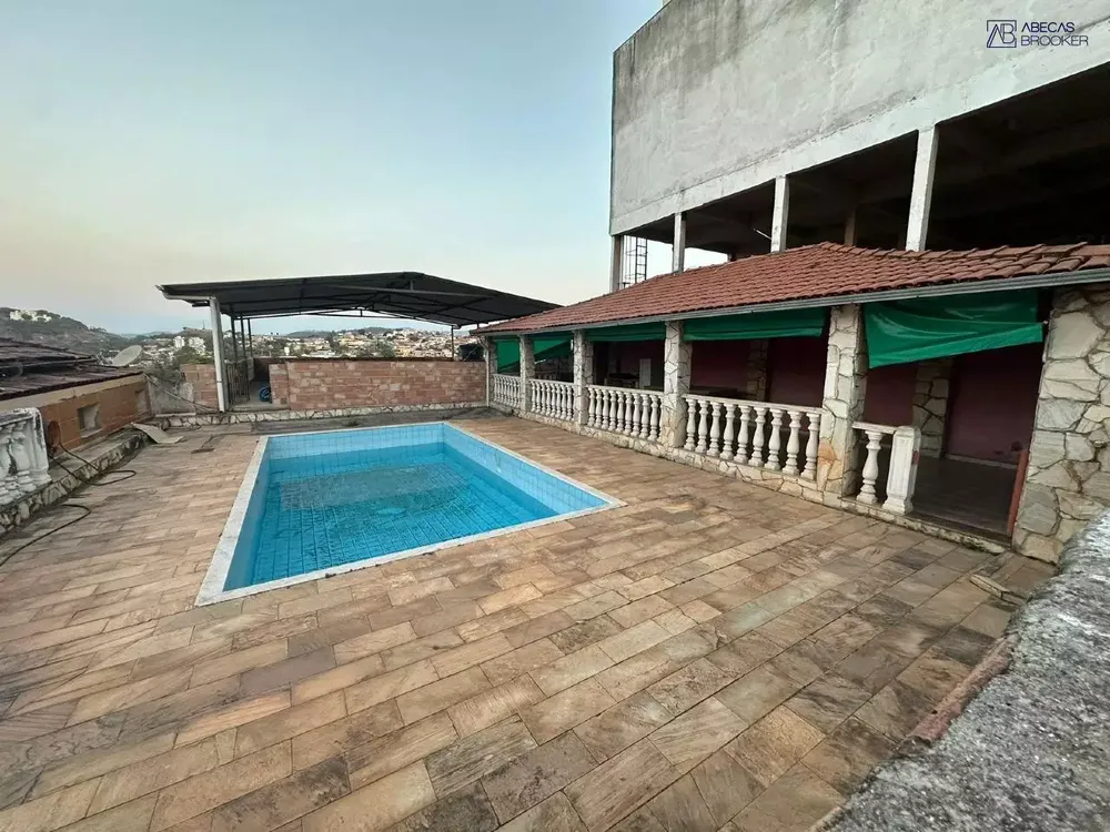 Casa, 4 quartos, 360 m² - Foto 1