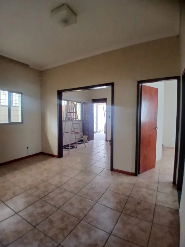 Casa, 3 quartos, 160 m² - Foto 2