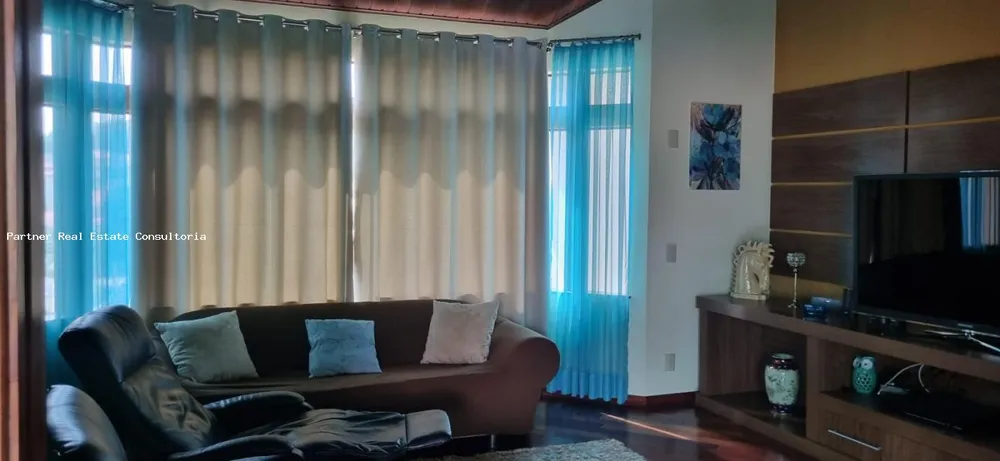Casa, 5 quartos, 1800 m² - Foto 4