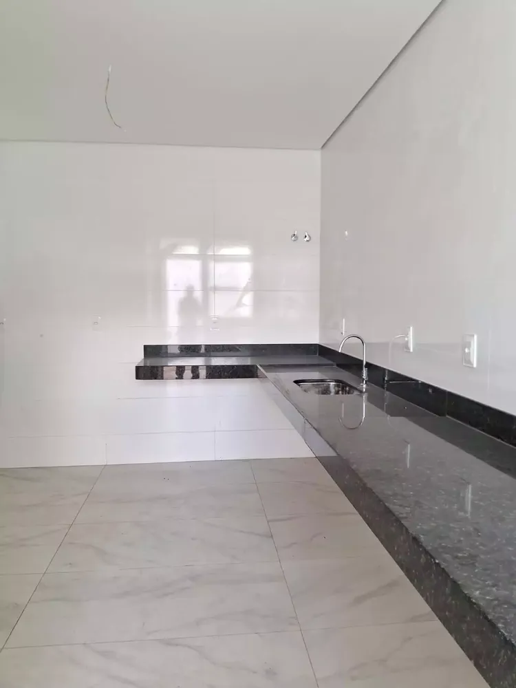 Casa, 3 quartos, 154 m² - Foto 4