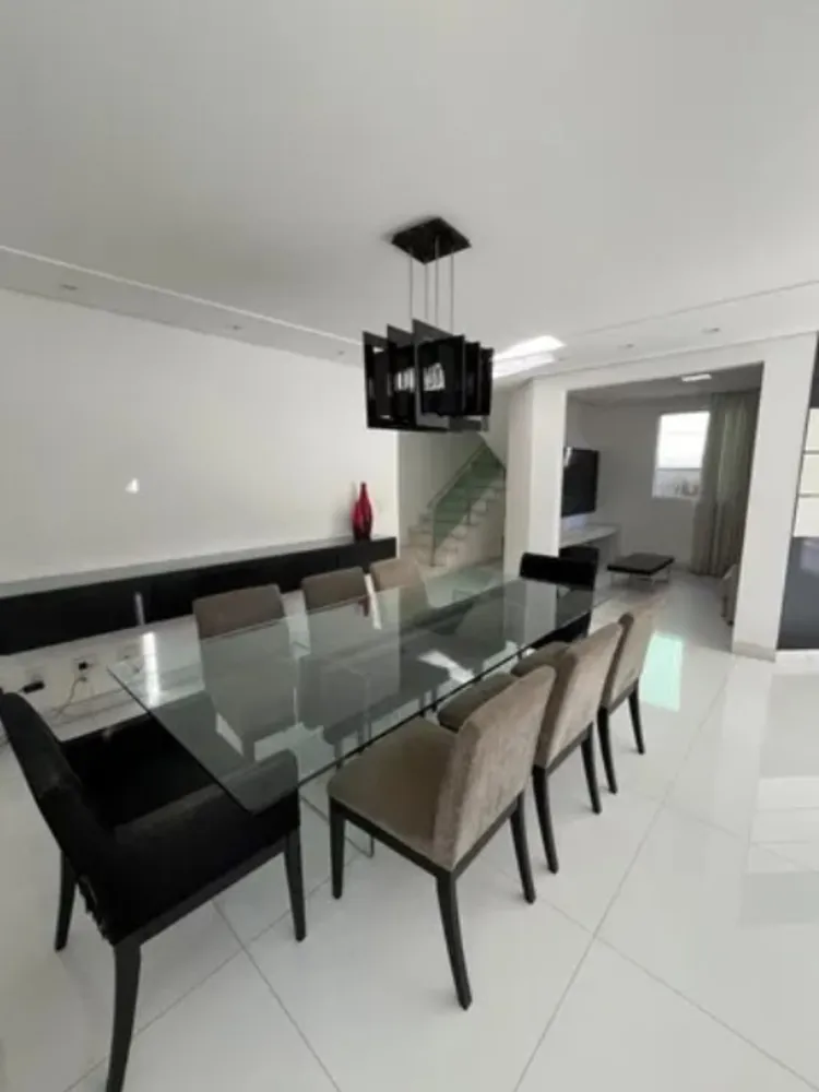 Casa, 4 quartos, 378 m² - Foto 1