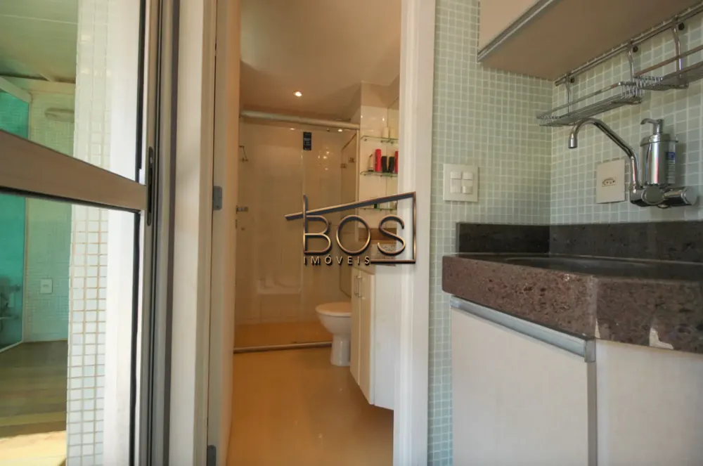 Cobertura, 3 quartos, 207 m² - Foto 3