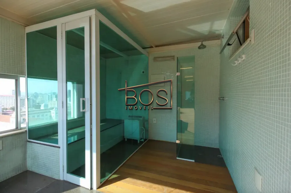 Cobertura, 3 quartos, 207 m² - Foto 1