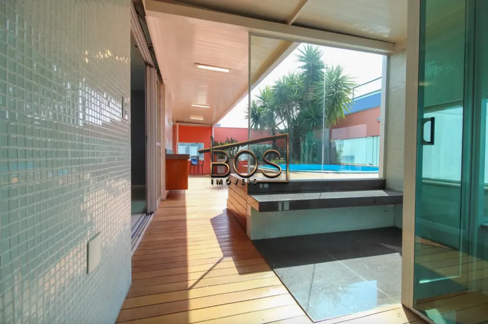 Cobertura, 3 quartos, 207 m² - Foto 2