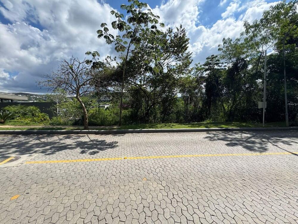 Terreno à venda, 1500m² - Foto 2