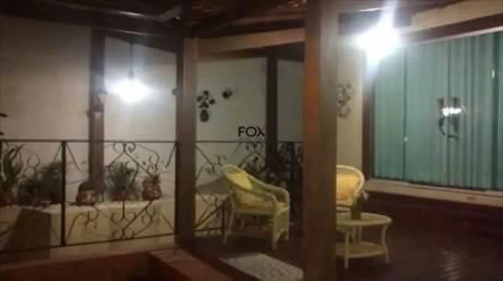 Casa, 4 quartos, 277 m² - Foto 2