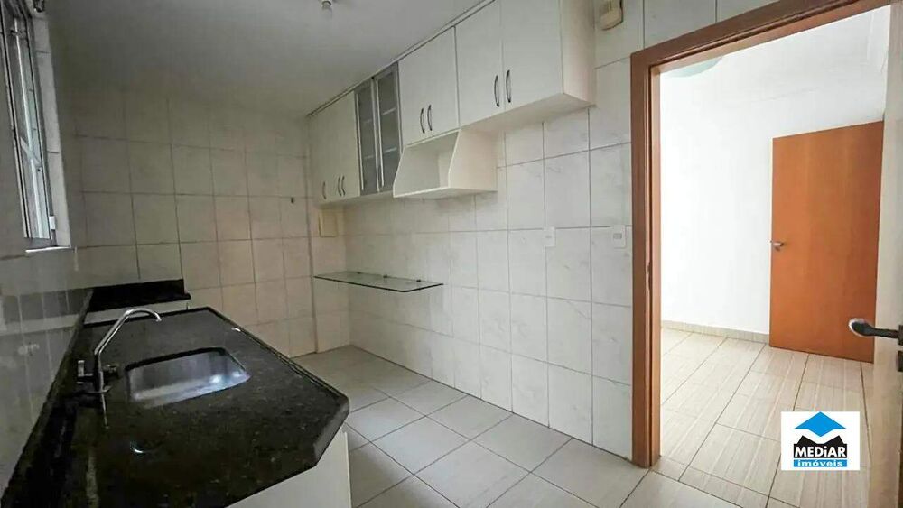 Apartamento à venda com 3 quartos, 96m² - Foto 13