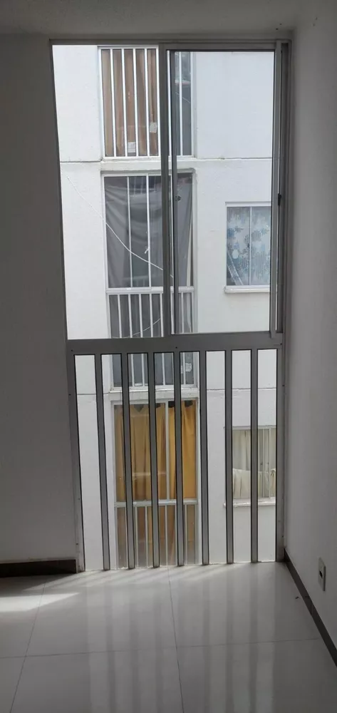 Apartamento à venda com 2 quartos, 52m² - Foto 2