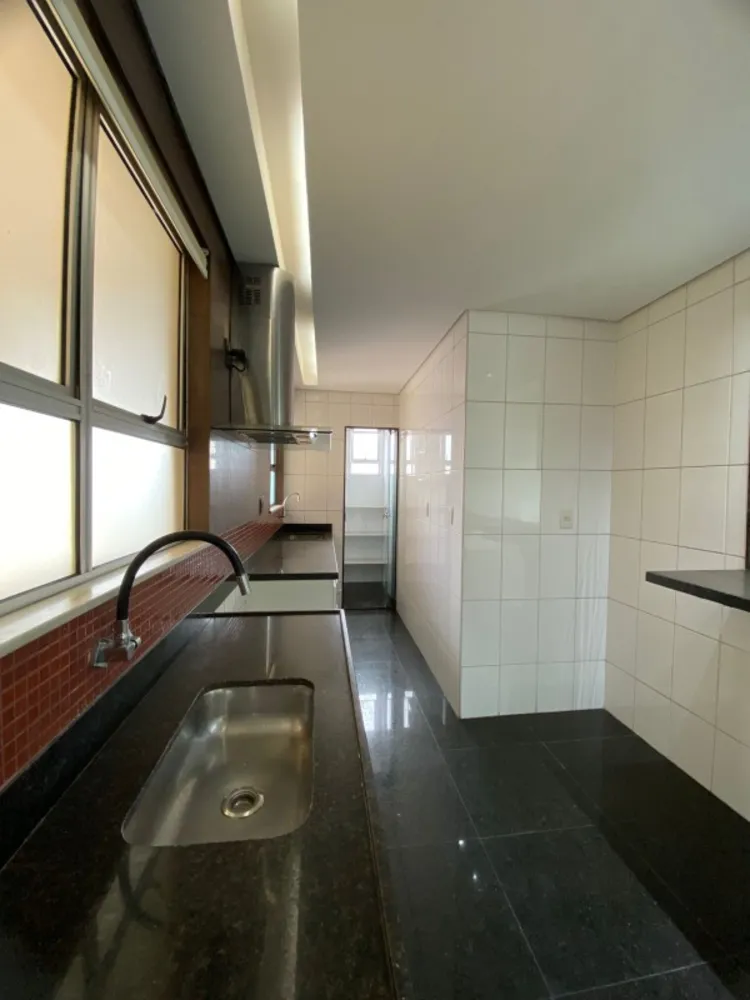 Cobertura, 4 quartos, 210 m² - Foto 1